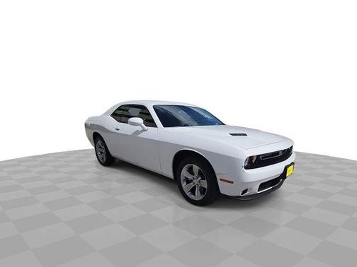 White Knuckle Clearcoat 2021 Dodge Challenger SXT