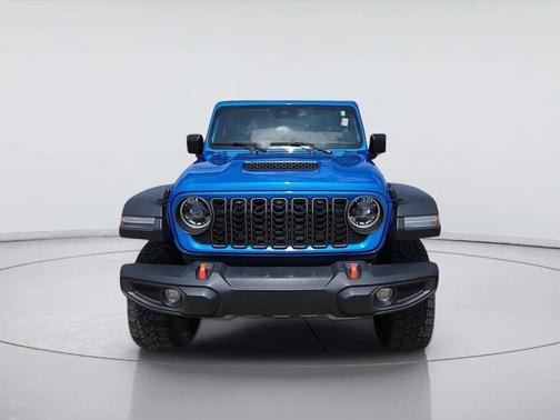 Hydro Blue Pearlcoat 2024 Jeep Gladiator Mojave