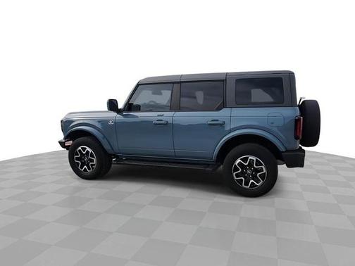 Robins Egg Blue 2023 Ford Bronco Outer Banks