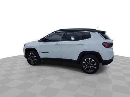 Bright White Clearcoat 2022 Jeep Compass Limited