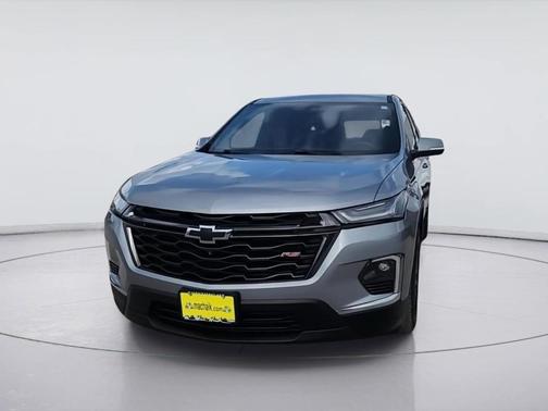 Mosaic Black Metallic 2023 Chevrolet Traverse RS