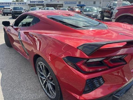 Red Mist Metallic Tintcoat 2023 Chevrolet Corvette Stingray w/2LT