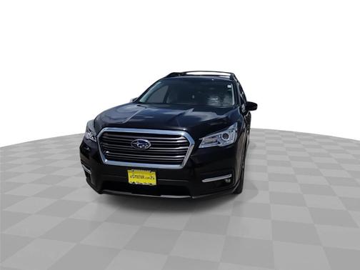 Crystal Black Silica 2021 Subaru Ascent Limited 7-Passenger