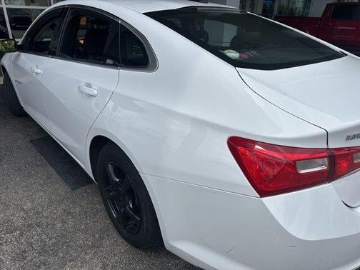 Summit White 2020 Chevrolet Malibu 1LS