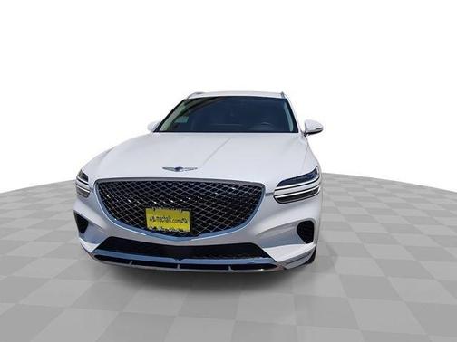 Uyuni White 2025 Genesis GV70 2.5T