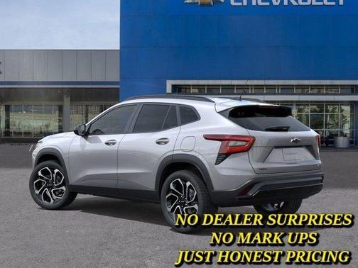 Gray 2026 Chevrolet Trax 2RS