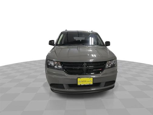 Destroyer Gray Clearcoat 2020 Dodge Journey SE Value