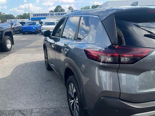 Gun Metallic 2023 Nissan Rogue SV