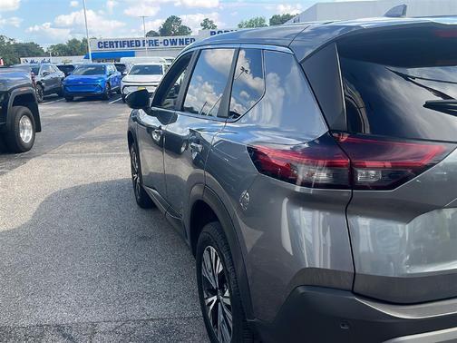 Gun Metallic 2023 Nissan Rogue SV