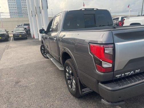 2021 Nissan Titan Platinum Reserve