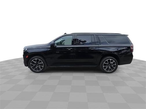 2023 Chevrolet Suburban RST