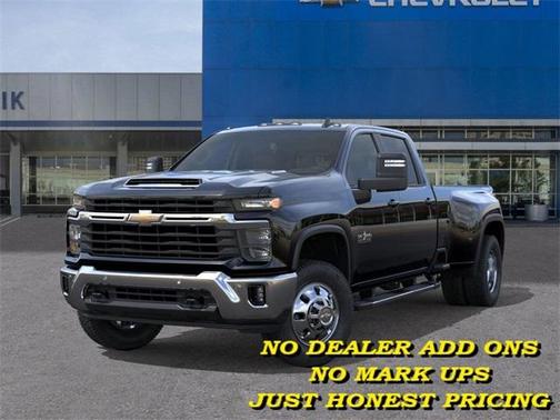 2025 Chevrolet Silverado 3500 LT