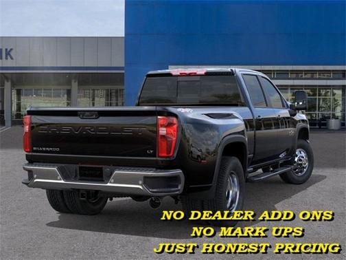 2025 Chevrolet Silverado 3500 LT