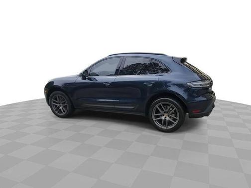 Night Blue Metallic 2022 Porsche Macan Base