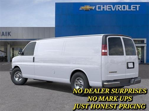 2025 Chevrolet Express 3500 Work Van