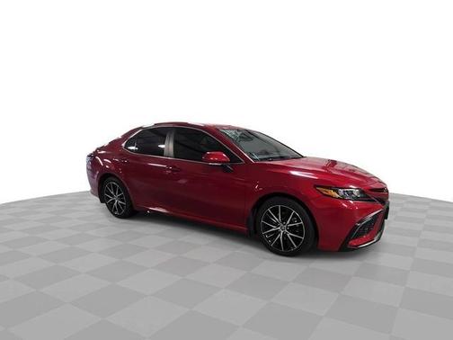 Red 2022 Toyota Camry SE