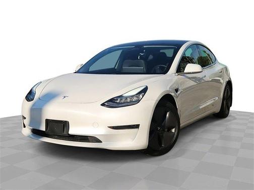 2020 Tesla Model 3 Standard Range Plus