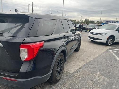2021 Ford Explorer Base