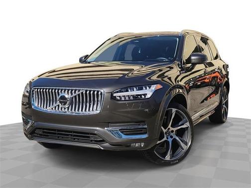2024 Volvo XC90 B6 Ultimate Bright Theme 7-Seater