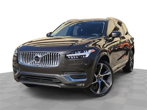 2024 Volvo XC90 B6 Ultimate Bright Theme 7-Seater