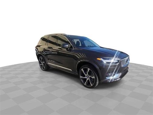 2024 Volvo XC90 B6 Ultimate Bright Theme 7-Seater