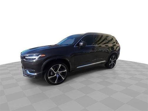2024 Volvo XC90 B6 Ultimate Bright Theme 7-Seater