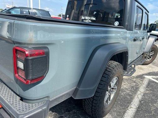 Anvil Clearcoat 2024 Jeep Gladiator Mojave