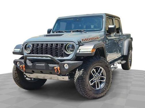 Anvil Clearcoat 2024 Jeep Gladiator Mojave