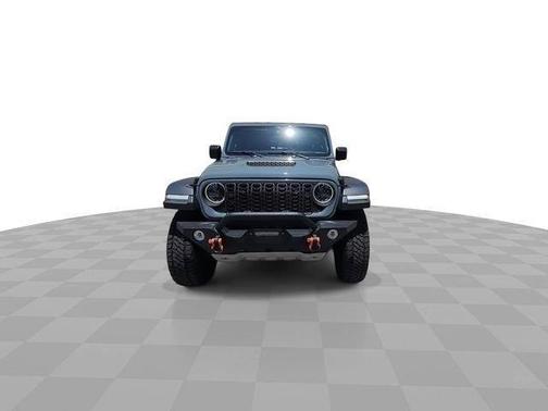 Anvil Clearcoat 2024 Jeep Gladiator Mojave