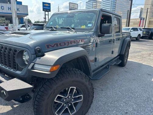 Anvil Clearcoat 2024 Jeep Gladiator Mojave