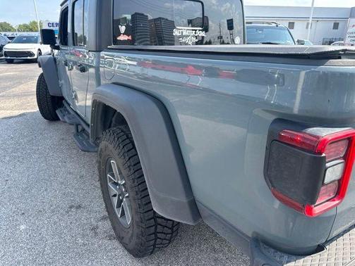 Anvil Clearcoat 2024 Jeep Gladiator Mojave