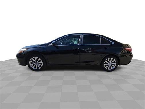2015 Toyota Camry Hybrid LE