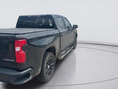 Black 2021 Chevrolet Silverado 1500 Custom
