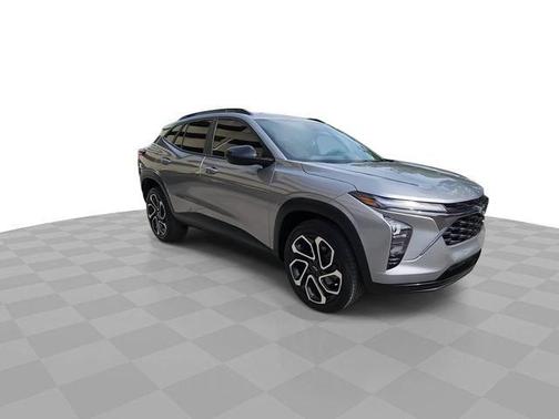 Sterling Gray Metallic 2024 Chevrolet Trax 2RS