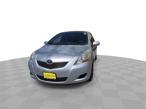 2012 Toyota Yaris Base