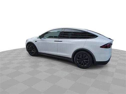 2022 Tesla Model X Base
