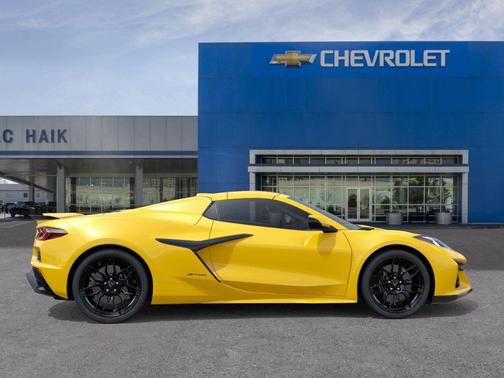 Yellow 2027 Chevrolet Corvette 3LZ