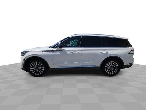 White 2021 Lincoln Aviator Reserve RWD