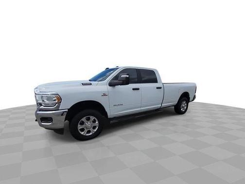 Bright White Clearcoat 2023 RAM 3500 Big Horn