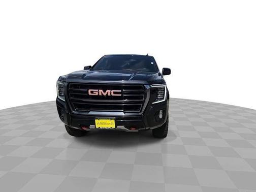 Onyx Black 2024 GMC Yukon XL AT4