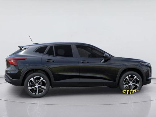 Black 2026 Chevrolet Trax 1RS