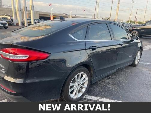 2019 Ford Fusion Hybrid SE