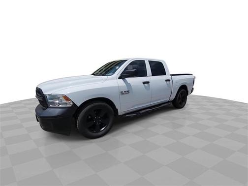 2018 RAM 1500 ST
