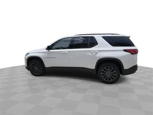 2022 Chevrolet Traverse RS