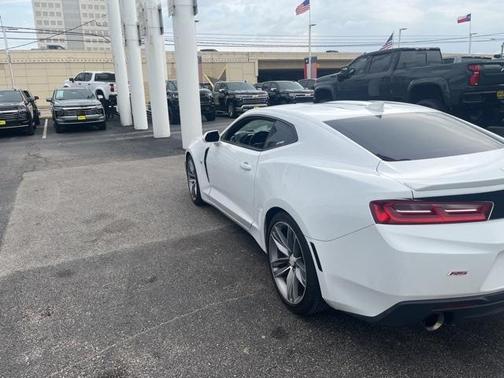 2017 Chevrolet Camaro 2LT
