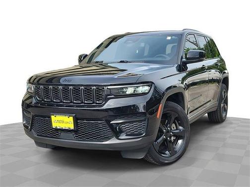2023 Jeep Grand Cherokee Altitude