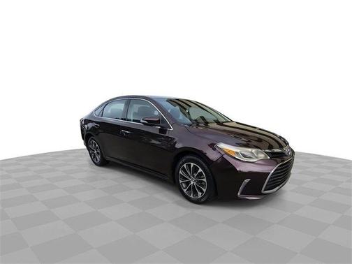 2016 Toyota Avalon XLE