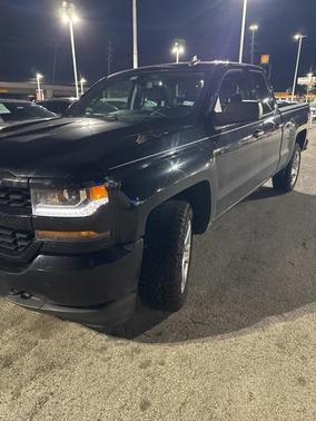 2018 Chevrolet Silverado 1500 Custom