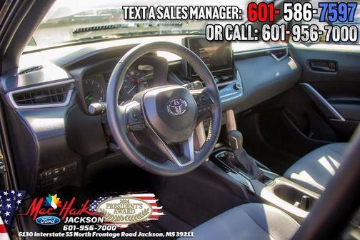 Jet Black 2025 Toyota Corolla Cross Hybrid SE