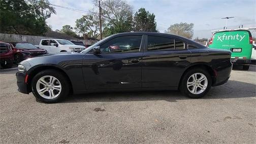 2016 Dodge Charger SE